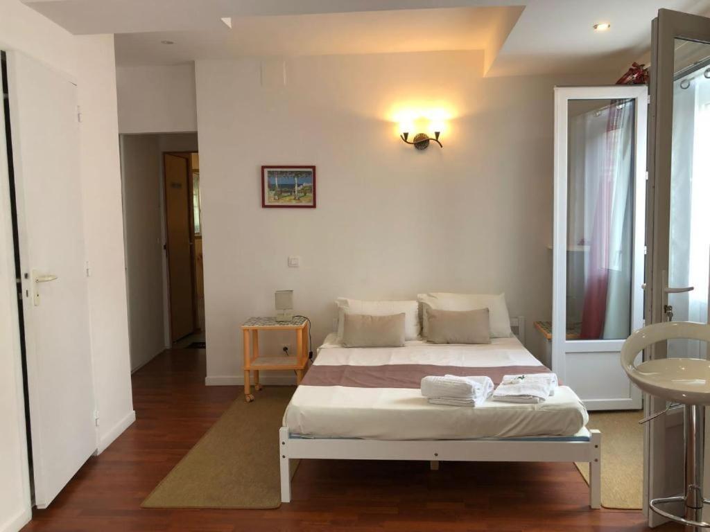 Studios Résidence Bernadette Hotel 3*